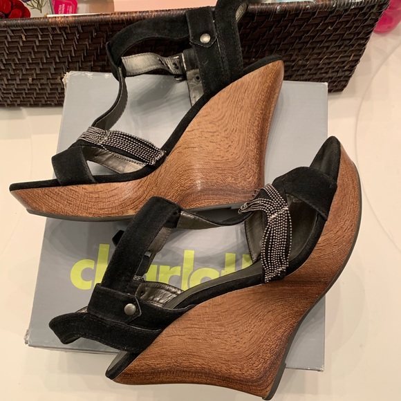 charlotte russe black wedges